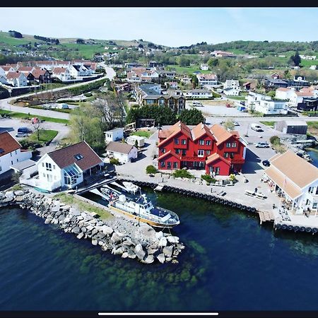 Sjoberg Hotell Og Ferie Leiligheter Østhusvik Exterior foto