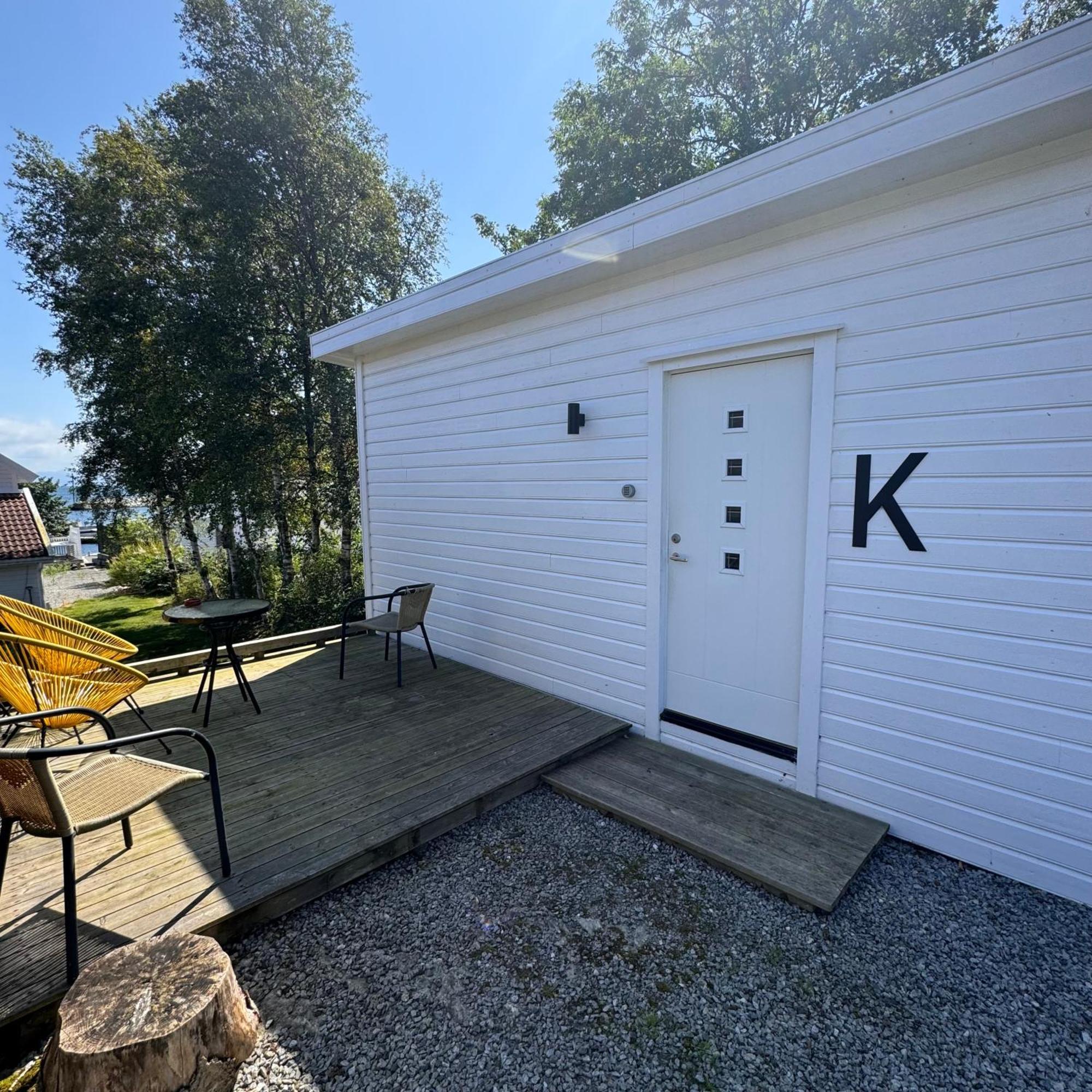 Sjoberg Hotell Og Ferie Leiligheter Østhusvik Exterior foto